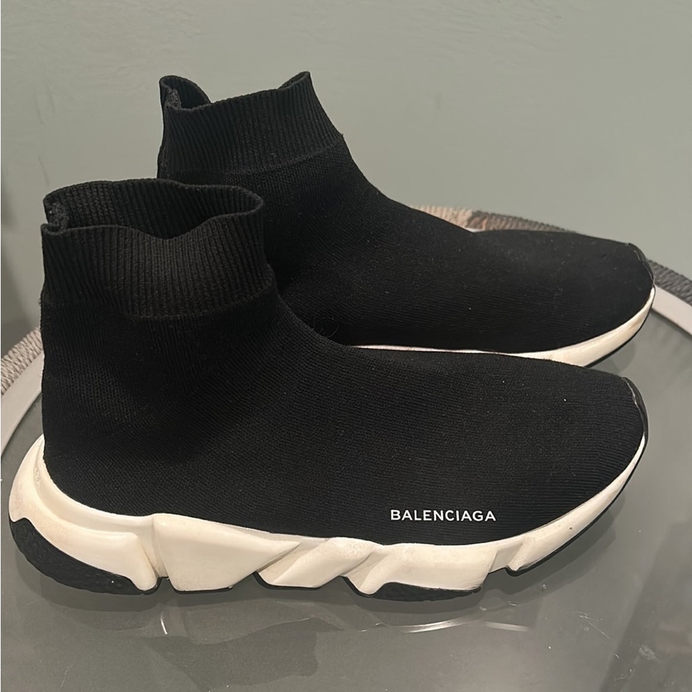 Balenciaga shoes sz 8